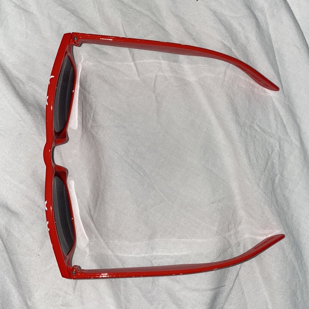Target glasses - Picture 3 of 5